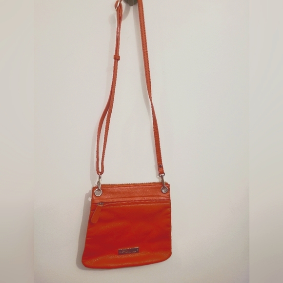 Raisa by Heys 3 Piece Leather Purse Set in Pumpkin - Picture 9 of 11